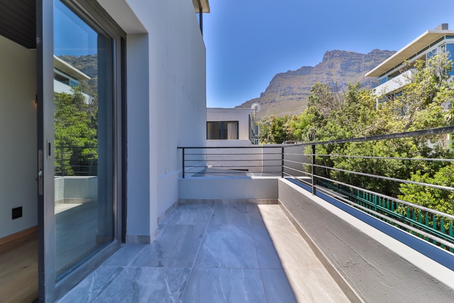 3 Bedroom Property for Sale in Camps Bay Western Cape